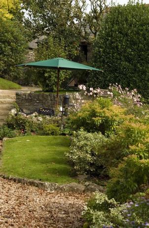 Imagen de los exteriores del Hotel Tregondale Manor Farm. Foto 8
