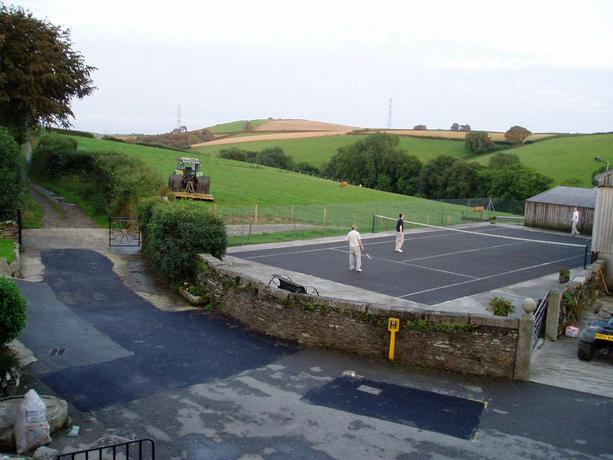 Imagen de los exteriores del Hotel Tregondale Manor Farm. Foto 9