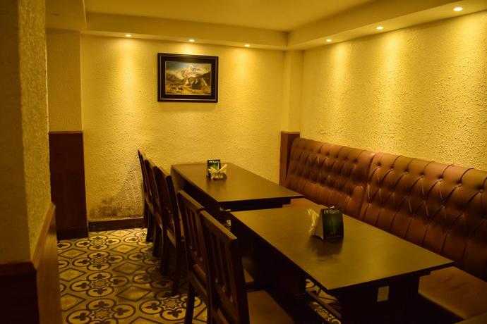 Imagen del bar/restaurante del Hotel Trekkers Home. Foto 2