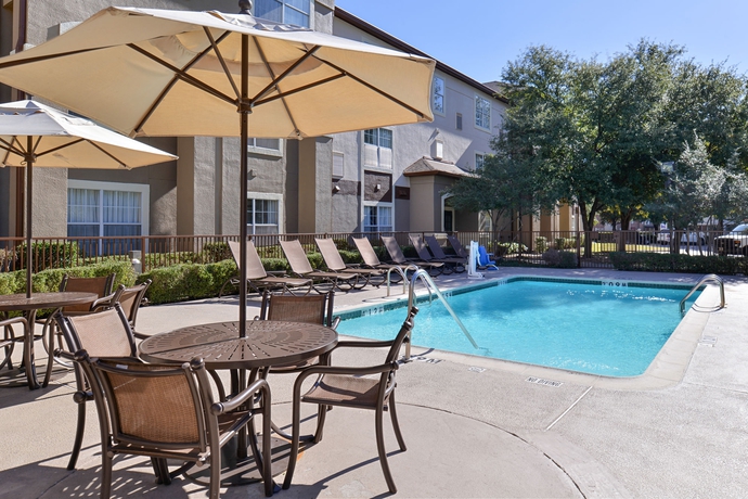 Imagen de la piscina del Hotel Trellis North Dallas. Foto 16