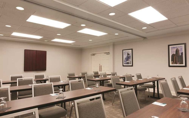 Imagen de los interiores del Hotel Trellis West Charlotte. Foto 15
