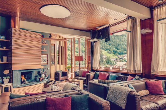 Imagen de los interiores del Hotel Tremoggia. Foto 13