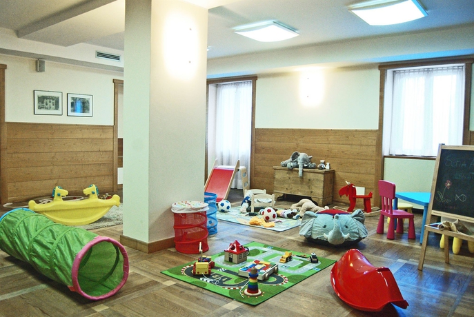 Imagen de los interiores del Hotel Tremoggia. Foto 15