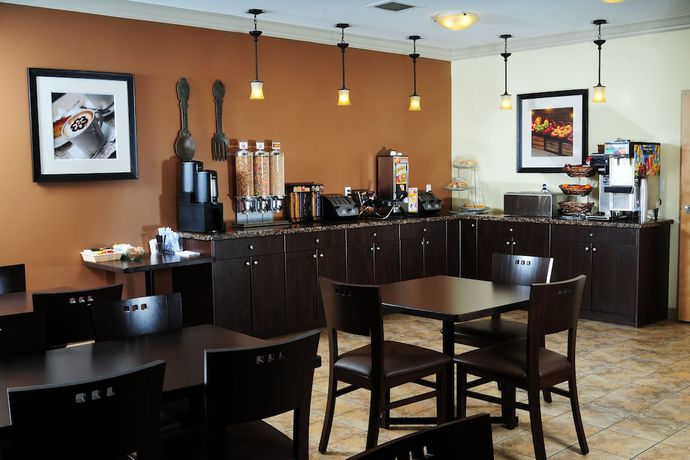 Imagen de los interiores del Hotel Trend Mountain And Conference Centre. Foto 15