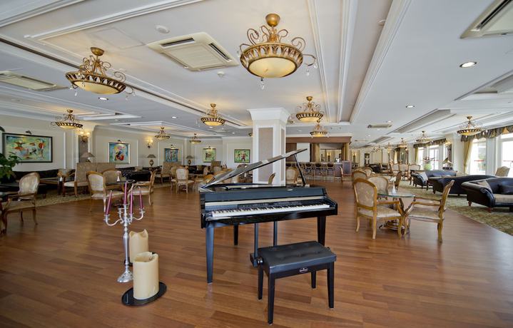 Imagen del bar/restaurante del Hotel Trendy Aspendos Beach - All Inclusive. Foto 4