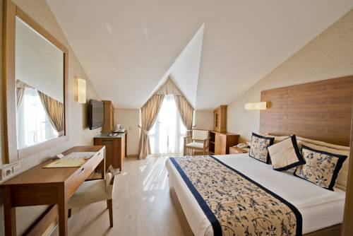 Imagen de la habitación del Hotel Trendy Aspendos Beach. Foto 2