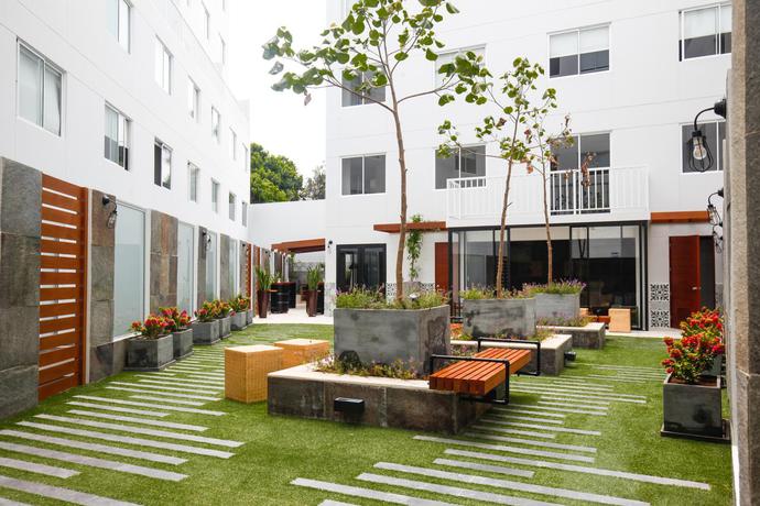 Imagen general del Hotel Trendy Host Osma, Barranco. Foto 10