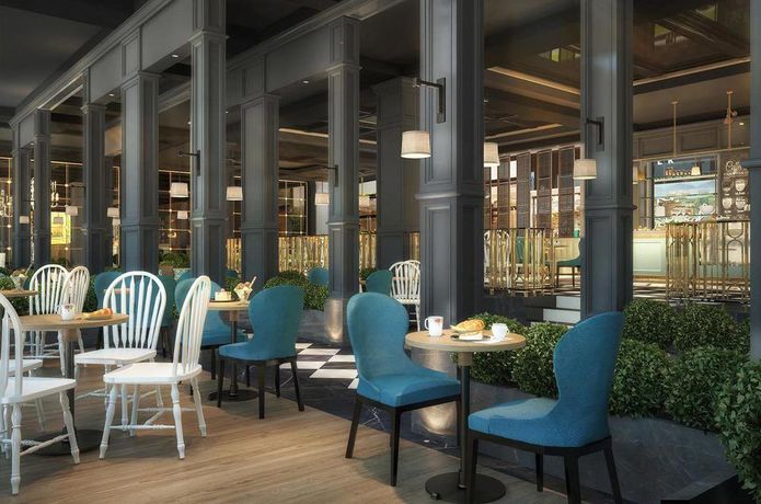 Imagen del bar/restaurante del Hotel Trendy Lara. Foto 2