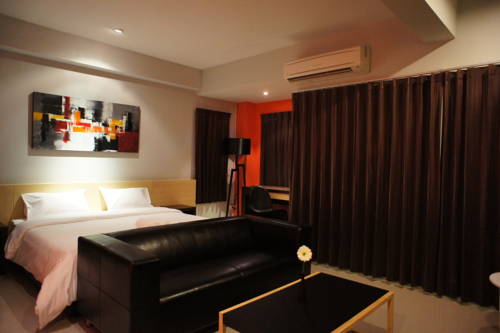 Imagen general del Hotel Trendy, Nakhon Pathom. Foto 1