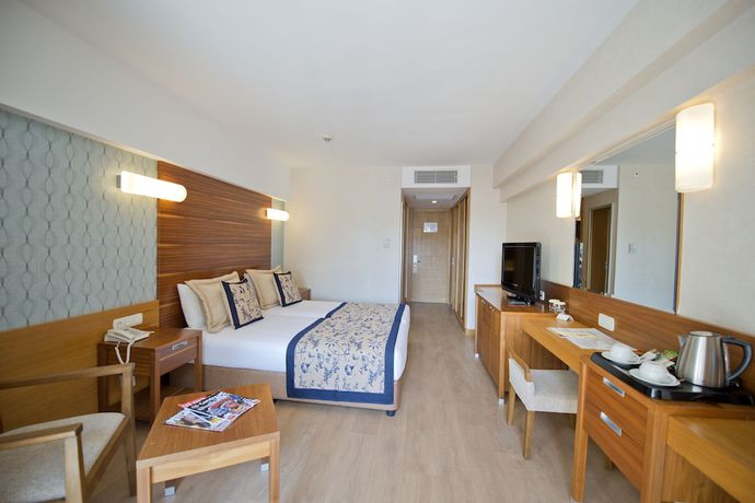 Imagen de la habitación del Hotel Trendy Side Beach - All Inclusive - Adults Only. Foto 13