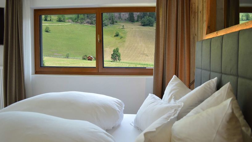Imagen de la habitación del Hotel Trenker. Foto 13
