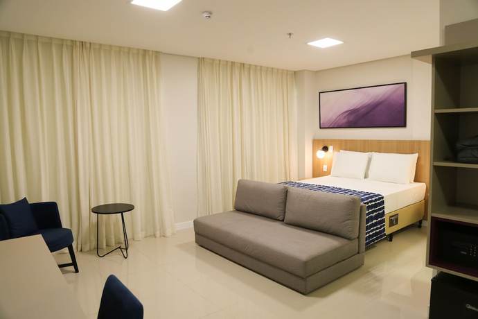 Imagen de la habitación del Hotel Trento Gua&iacute;ra. Foto 4