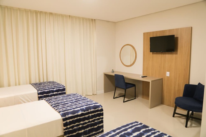 Imagen de la habitación del Hotel Trento Gua&iacute;ra. Foto 8