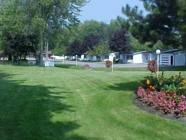 Imagen de los exteriores del Hotel Trenton Park Motel. Foto 11