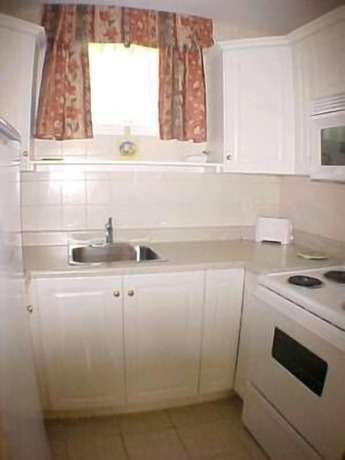 Imagen de la habitación del Hotel Trenton Park Motel. Foto 6