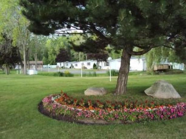 Imagen de los exteriores del Hotel Trenton Park Motel. Foto 15