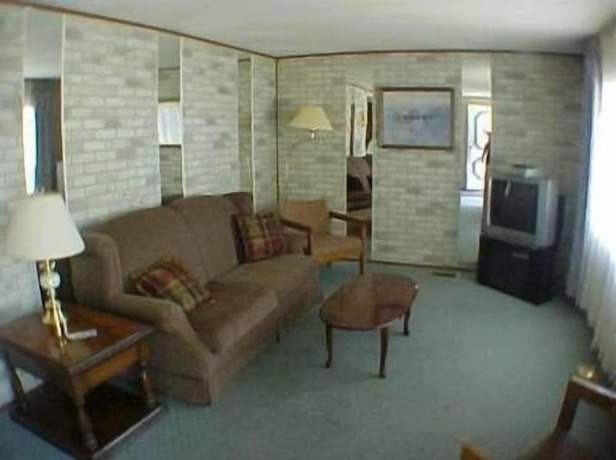 Imagen de la habitación del Hotel Trenton Park Motel. Foto 8