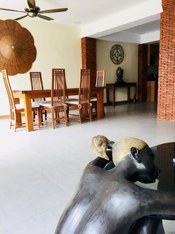 Imagen de la habitación del Hotel Tres Belle Maison Piscine Priv&eacute;e. Foto 20
