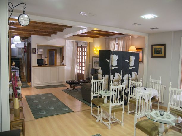 Imagen de los interiores del Hotel Tres Carabelas, Baiona. Foto 8
