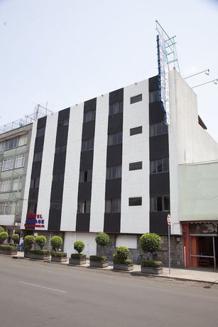 Imagen general del Hotel Tres Colonias - Adults Only. Foto 1