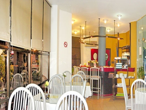 Imagen general del Hotel Tres Cruces. Foto 2