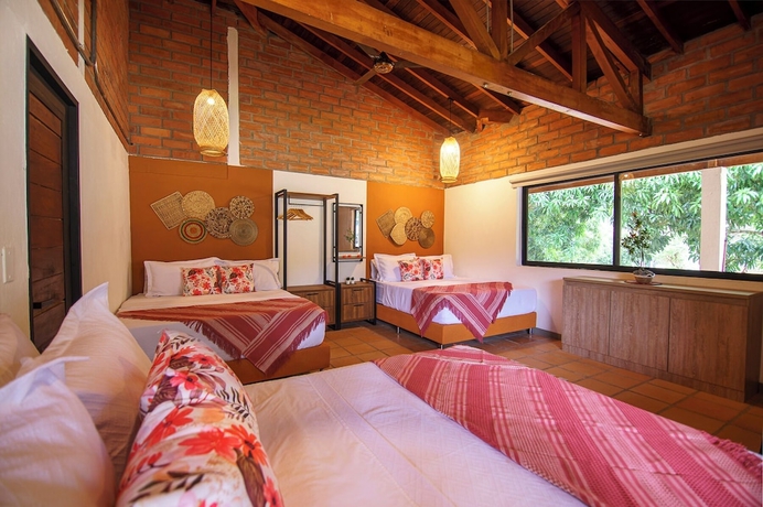 Imagen de la habitación del Hotel Tres Lagos Finca. Foto 10