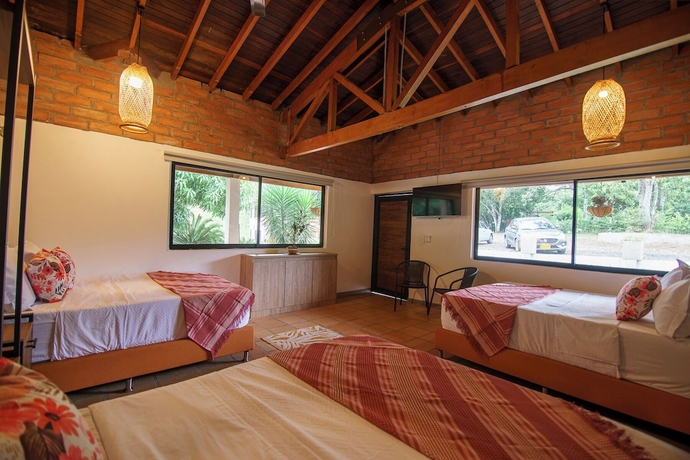 Imagen de la habitación del Hotel Tres Lagos Finca. Foto 16