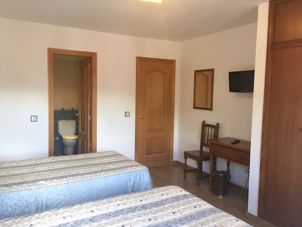 Imagen de la habitación del Hotel Tres Palacios. Foto 5