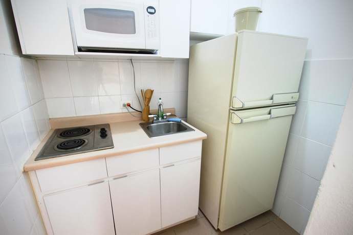 Imagen de la habitación del Hotel Tres Palmas Inn. Foto 7