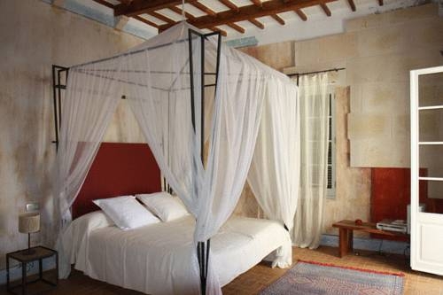 Imagen de la habitación del Hotel Tres Sants. Foto 7