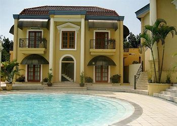 Imagen de los interiores del Hotel Tretes Raya And Resort. Foto 15