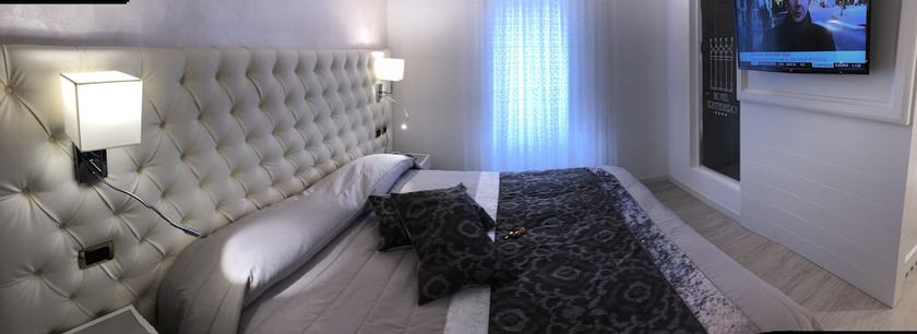 Imagen de la habitación del Hotel Trettenero. Foto 15
