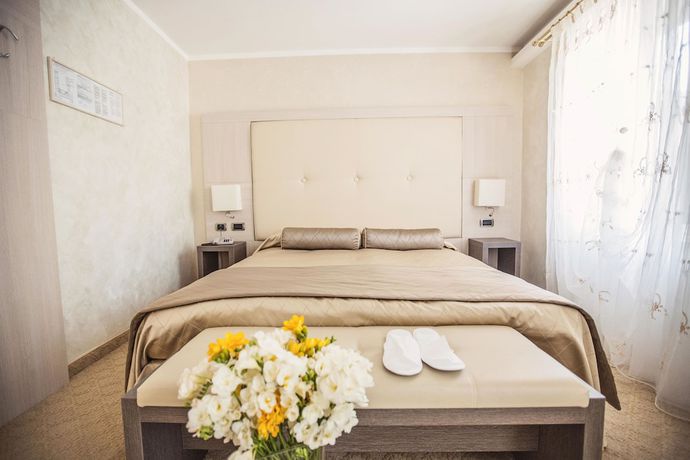 Imagen de la habitación del Hotel Trettenero. Foto 18