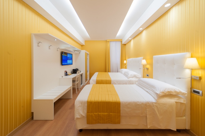 Imagen de la habitación del Hotel Trevi 41. Foto 3