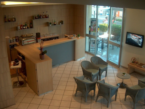 Imagen de los interiores del Hotel Trevi, Costa de Rimini. Foto 13