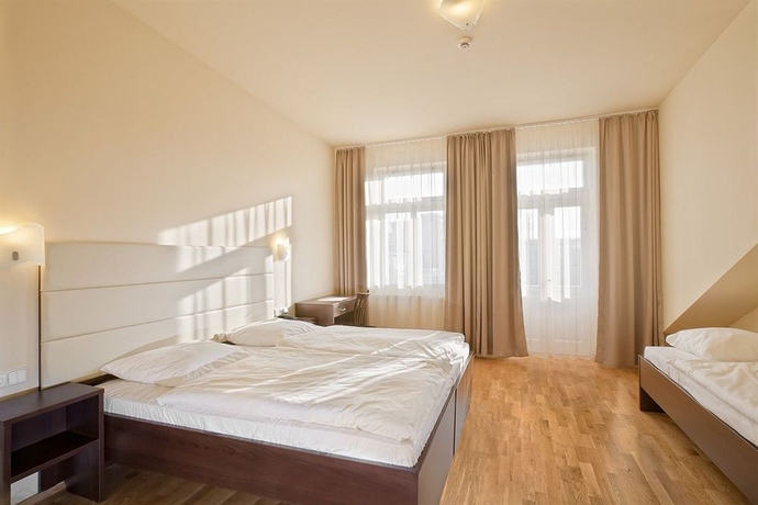 Imagen de la habitación del Hotel Trevi, Praga. Foto 6