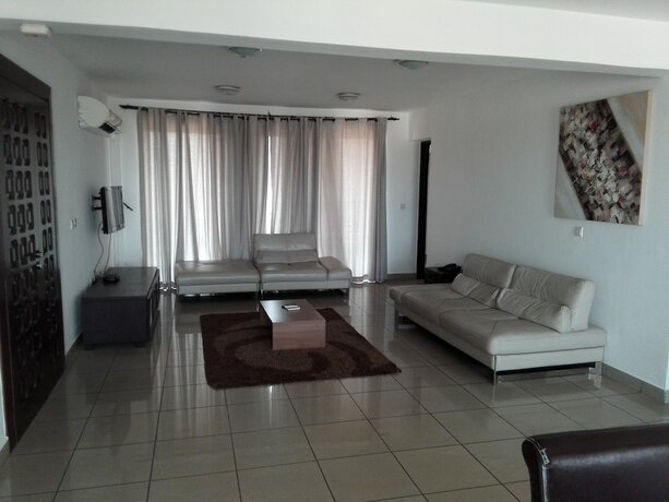 Imagen general del Hotel Trevi Towers. Foto 10