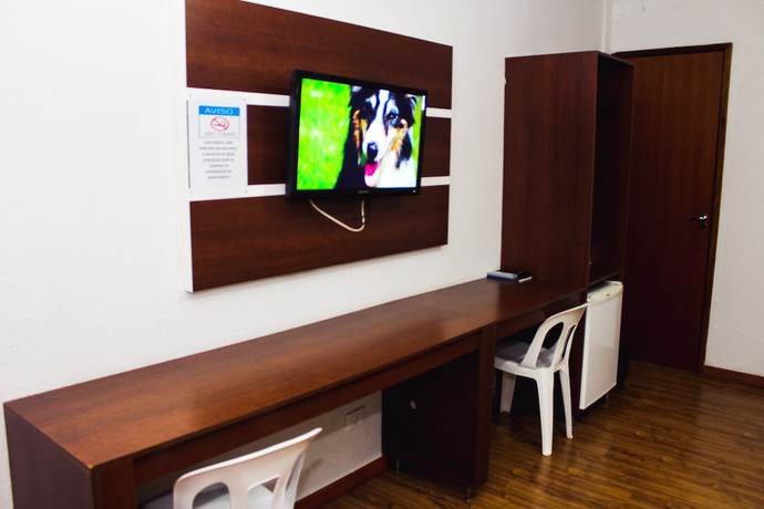 Imagen de la habitación del Hotel Trevo MS. Foto 10