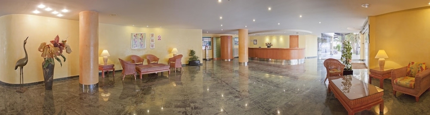 Imagen de los interiores del Hotel Trh Jardin Del Mar. Foto 18