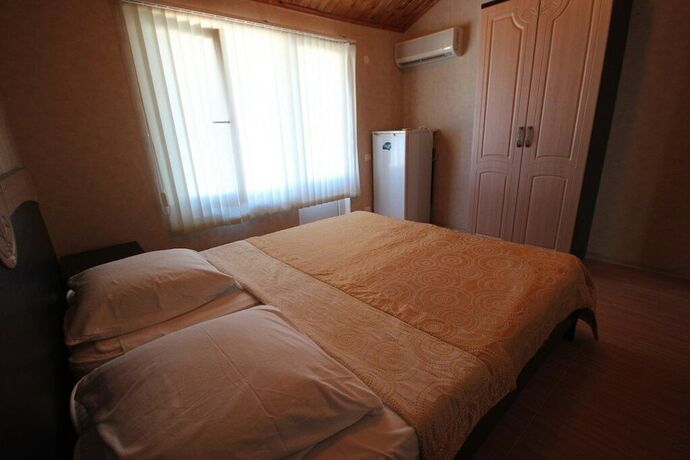 Imagen de la habitación del Hotel Tri A. Foto 13
