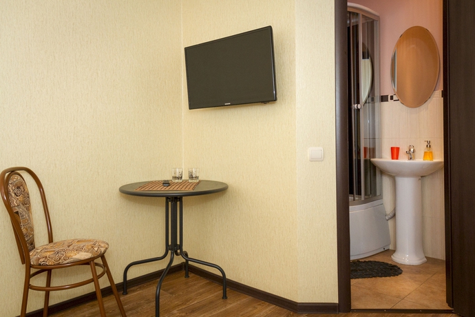 Imagen de la habitación del Hotel Tri Kota. Foto 6