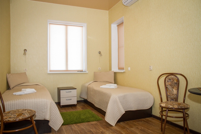 Imagen de la habitación del Hotel Tri Kota. Foto 9