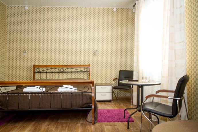 Imagen de la habitación del Hotel Tri Kota. Foto 11