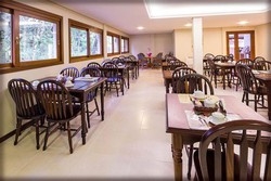 Imagen del bar/restaurante del Hotel Tri Lago Gramado. Foto 3