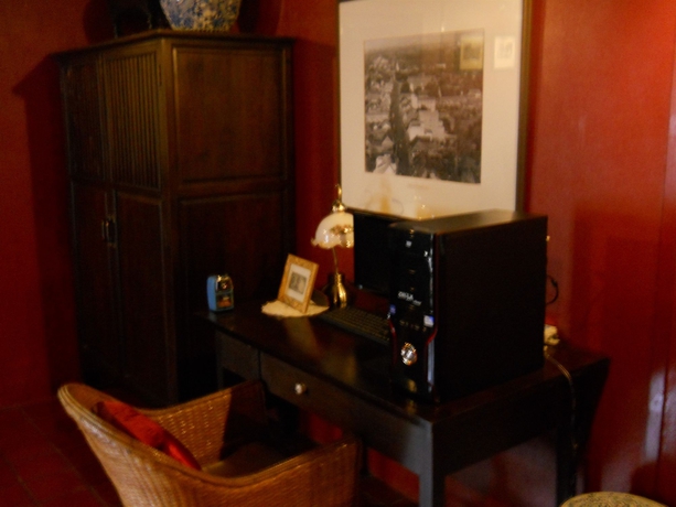 Imagen de la habitación del Hotel Tri Yaan Na Ros Colonial House. Foto 4