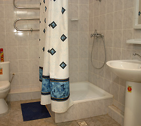 Imagen de la habitación del Hotel Tri Zvezdy. Foto 4