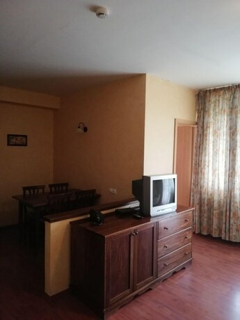 Imagen de la habitación del Hotel Triász. Foto 6