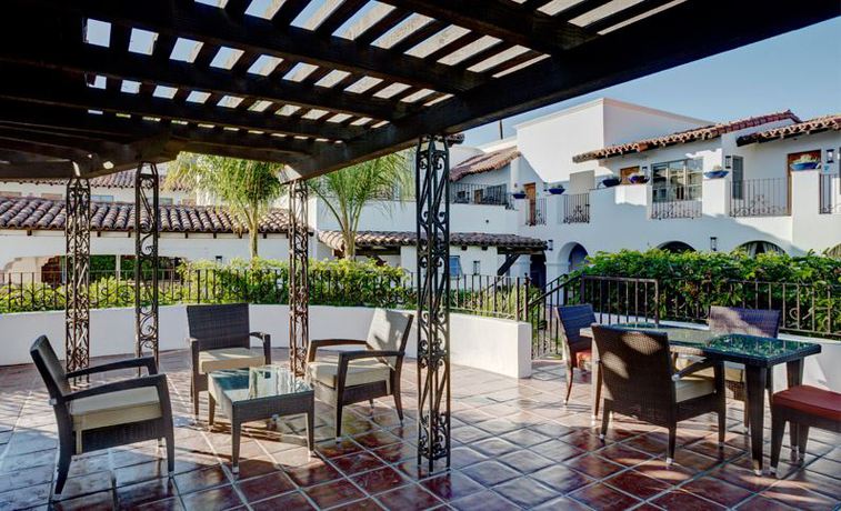 Imagen del bar/restaurante del Hotel Triada Palm Springs, Autograph Collection By Marriott. Foto 2