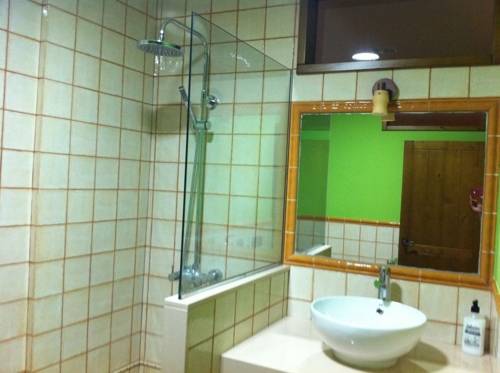 Imagen de la habitación del Hotel Triana Luxury Apartments. Foto 5