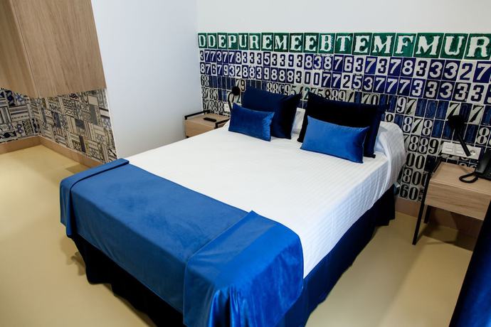 Imagen de la habitación del Hotel Triana Montalv&aacute;n. Foto 3